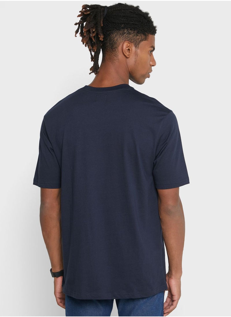 Seventy Five Basics Pocket Crew Neck T-Shirt  - Image 2