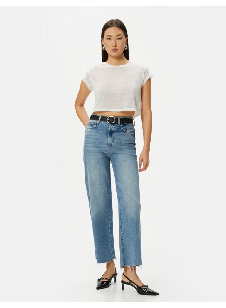 KOTON Crop T-Shirt Short Sleeve Slim Fit - Image 2