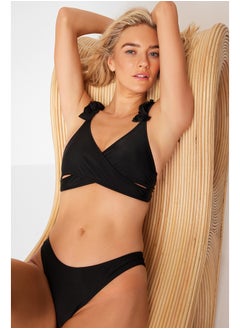 trendyol Black Triangle Frilly Bikini Top TBESS24BU00026  - Image 4