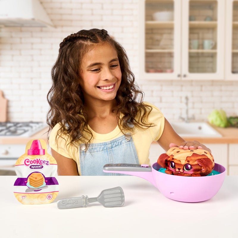 Cookeez Makery كوكيز ميكري علاج البان كيك. اخلط واقلب صديقًا محشوًا رائعًا! - Image 2