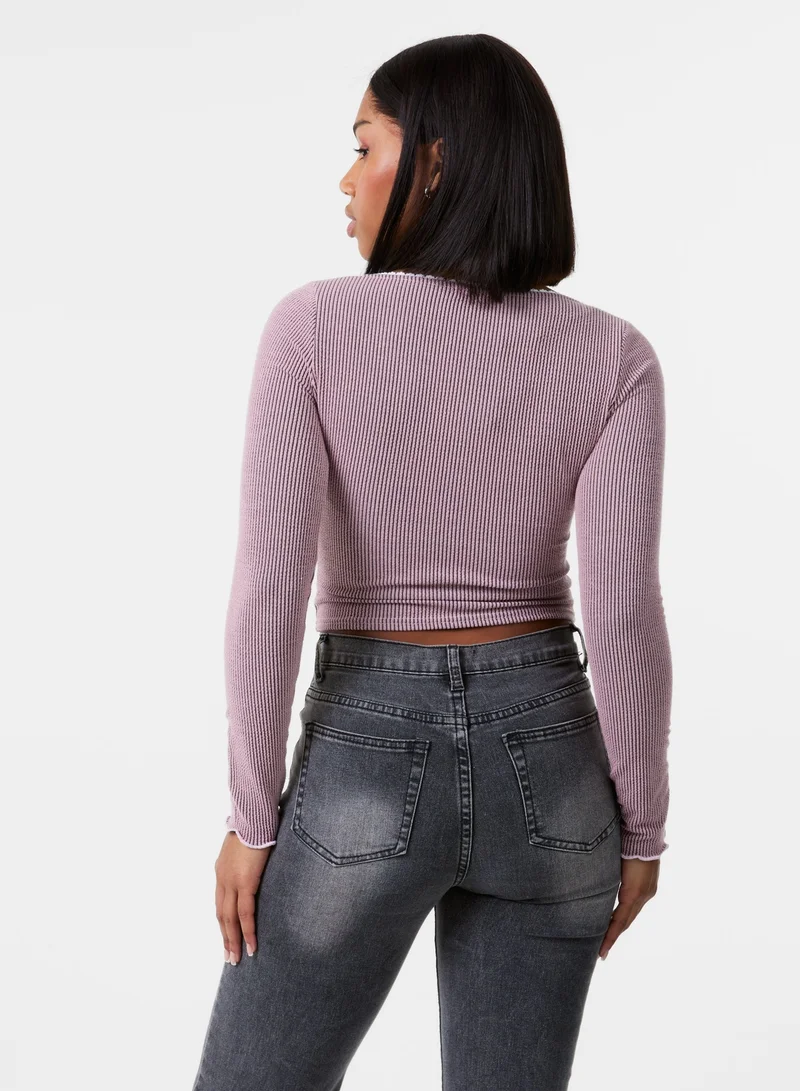 بينك فانيلا بلوزة بأكمام طويلة مضلعة مع فيونكة