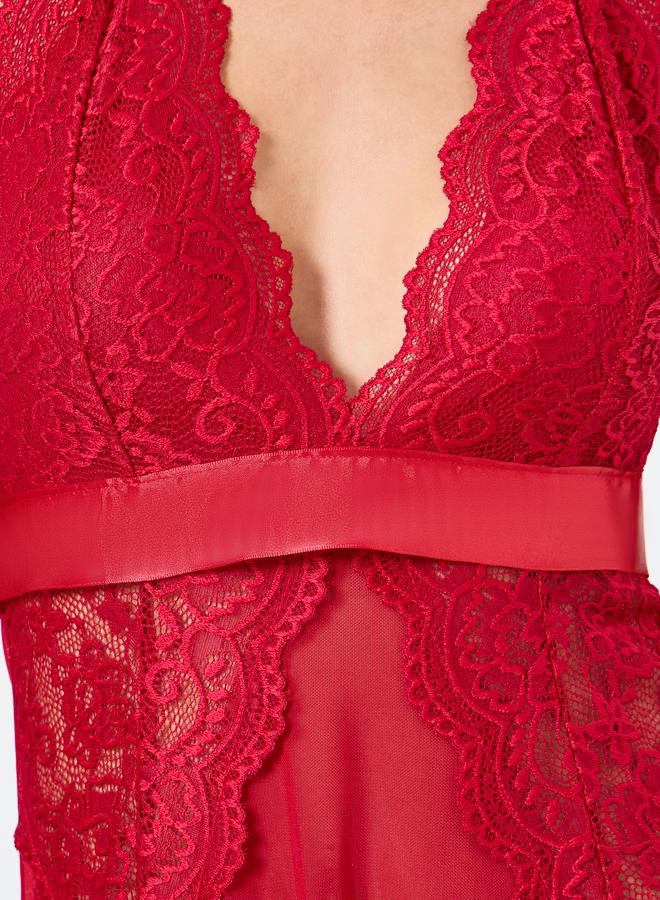 تايك تو فستان كامي شبكي سادة مزين بتطريز دانتيل وحزام وحافة مفتوحة - Image 3