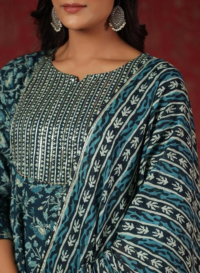 ISHIN Ishin Blue Floral Kurta with Pants and Dupatta Set