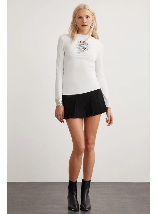 Ethiquet ZOWI Women's Printed Detailed Slim Fit Narrow Fit Long Sleeve Crew Neck White T-Shirt.