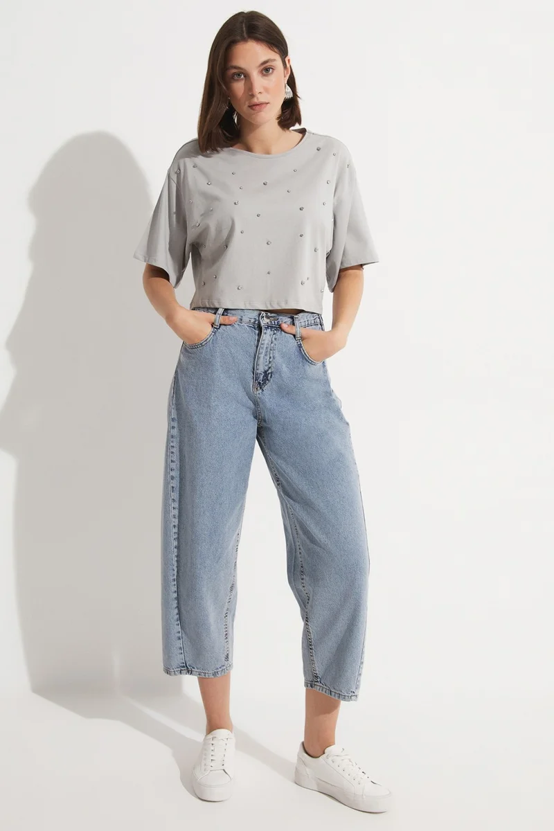 جون Stone Detailed 100% Cotton Crop T-Shirt