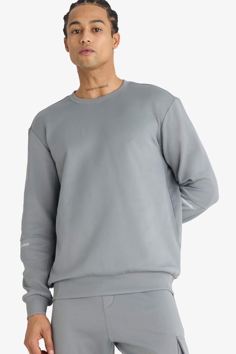 DeFacto Standard Fit Long Sleeve Sweatshirt - Image 1