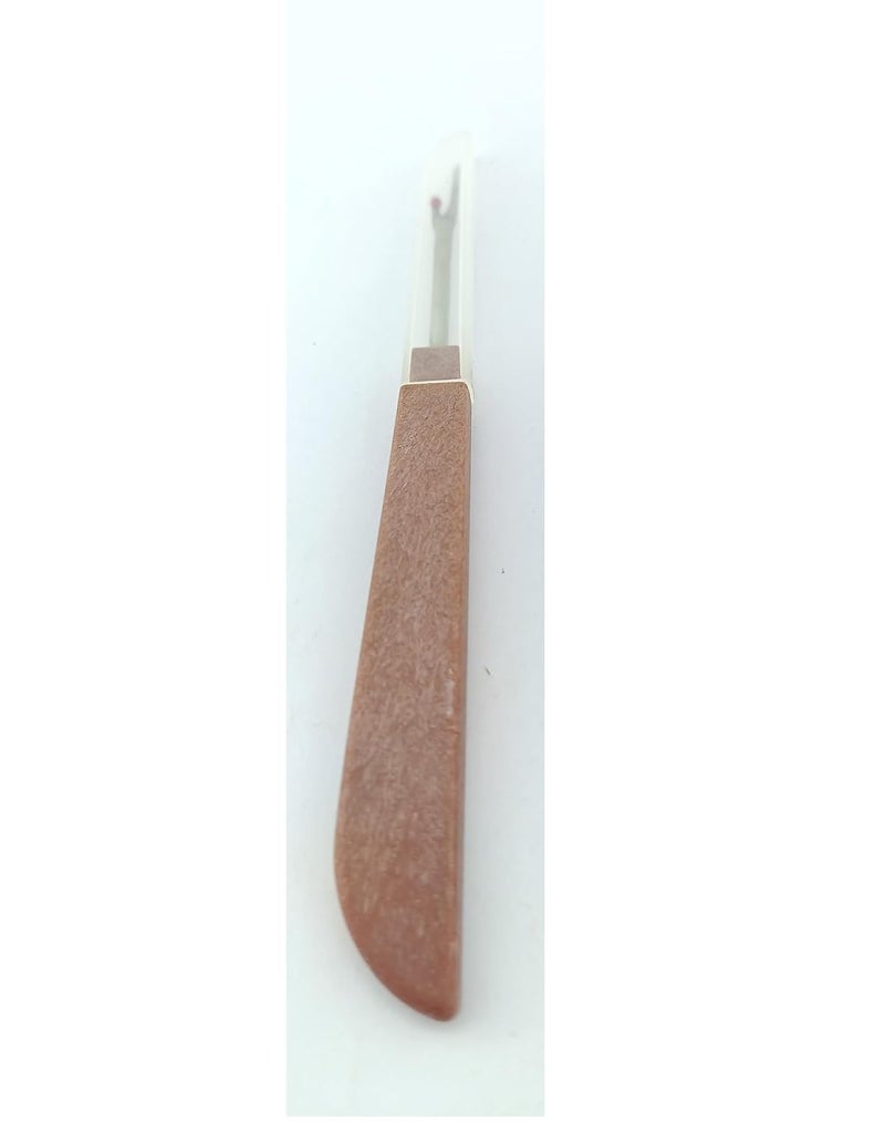 advancedestore advancedestore Opener Seam Ripper Stitch UnpickerPlastic Seem Ripper Stainless Steel Sewing Tool Pack of 1  - Image 1