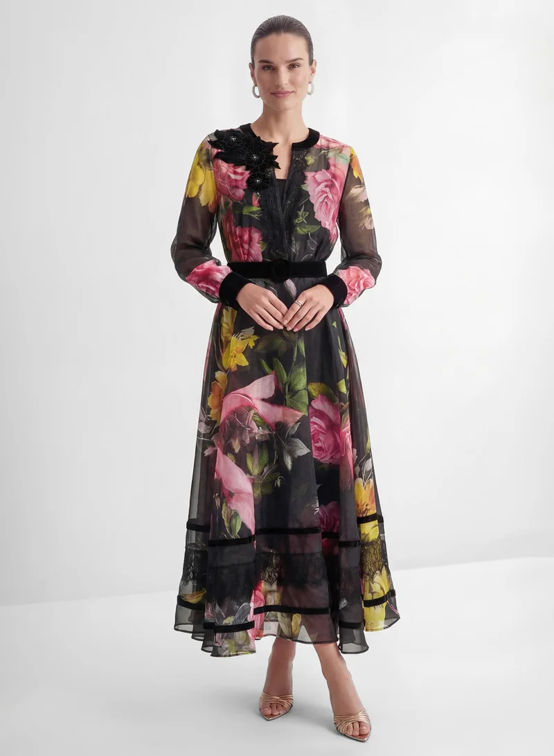 سنفير Softly Charming Black Floral Print Velvet Cuff Maxi Dress