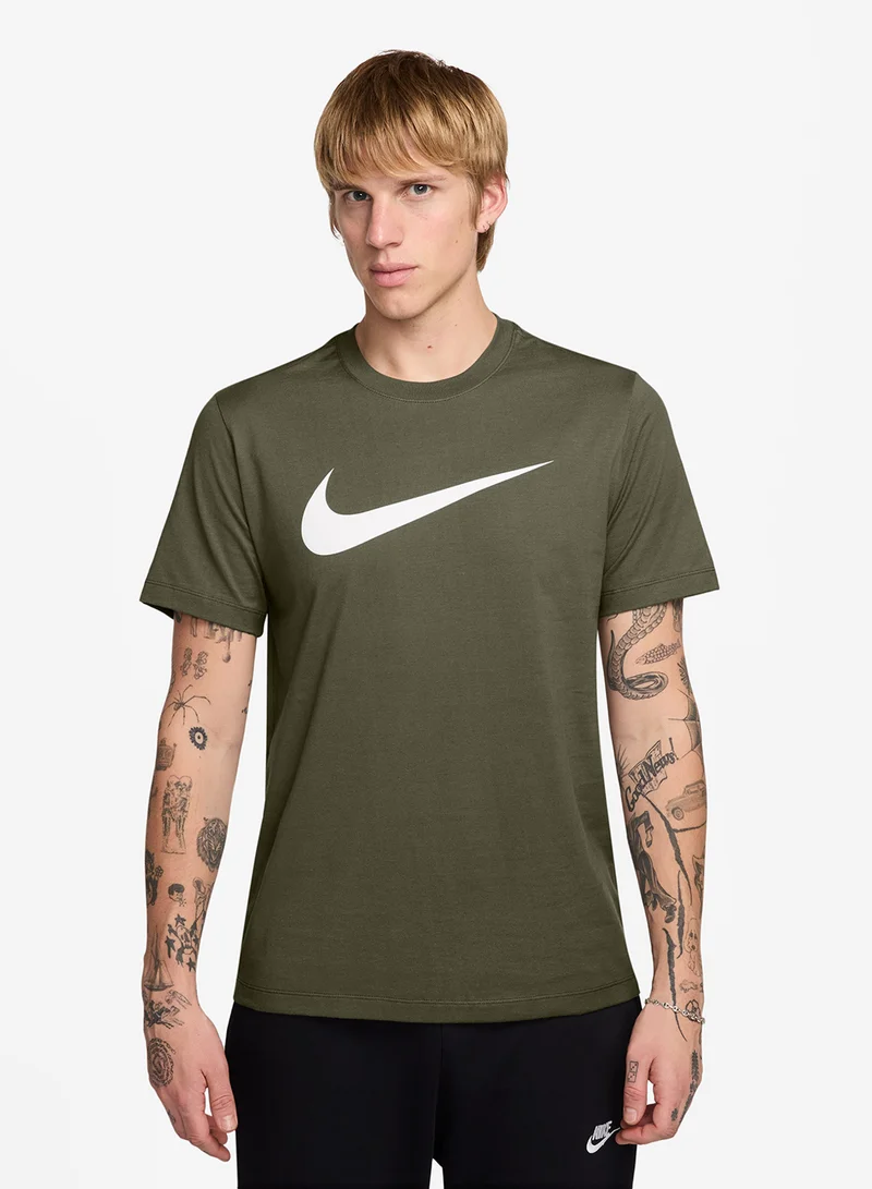 نايكي Nsw Swoosh Icon T-Shirt