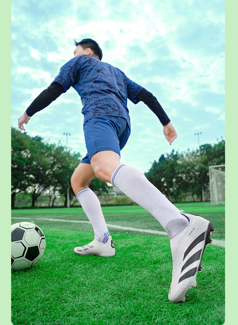 Men's Soccer Cleats, Suitable For Outdoor And Indoor Professional Youth Boys Soccer Cleats, Unisex Soccer Cleats.  - Image 2