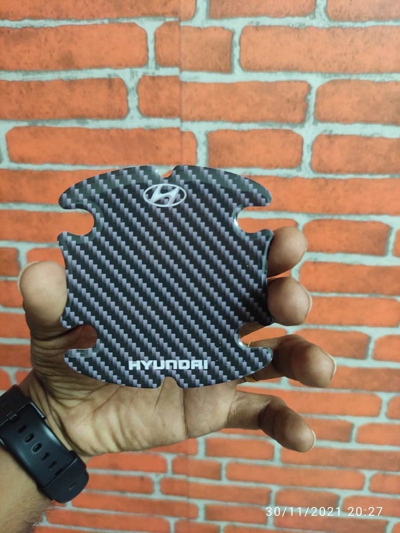 BIG FLAG ملصق حماية من الخدوش ليد باب السيارة من ألياف الكربون بتشطيب جل 3D BFRC (عبوة من 4) (MRDRCFVAR) (هيونداي) - Image 3