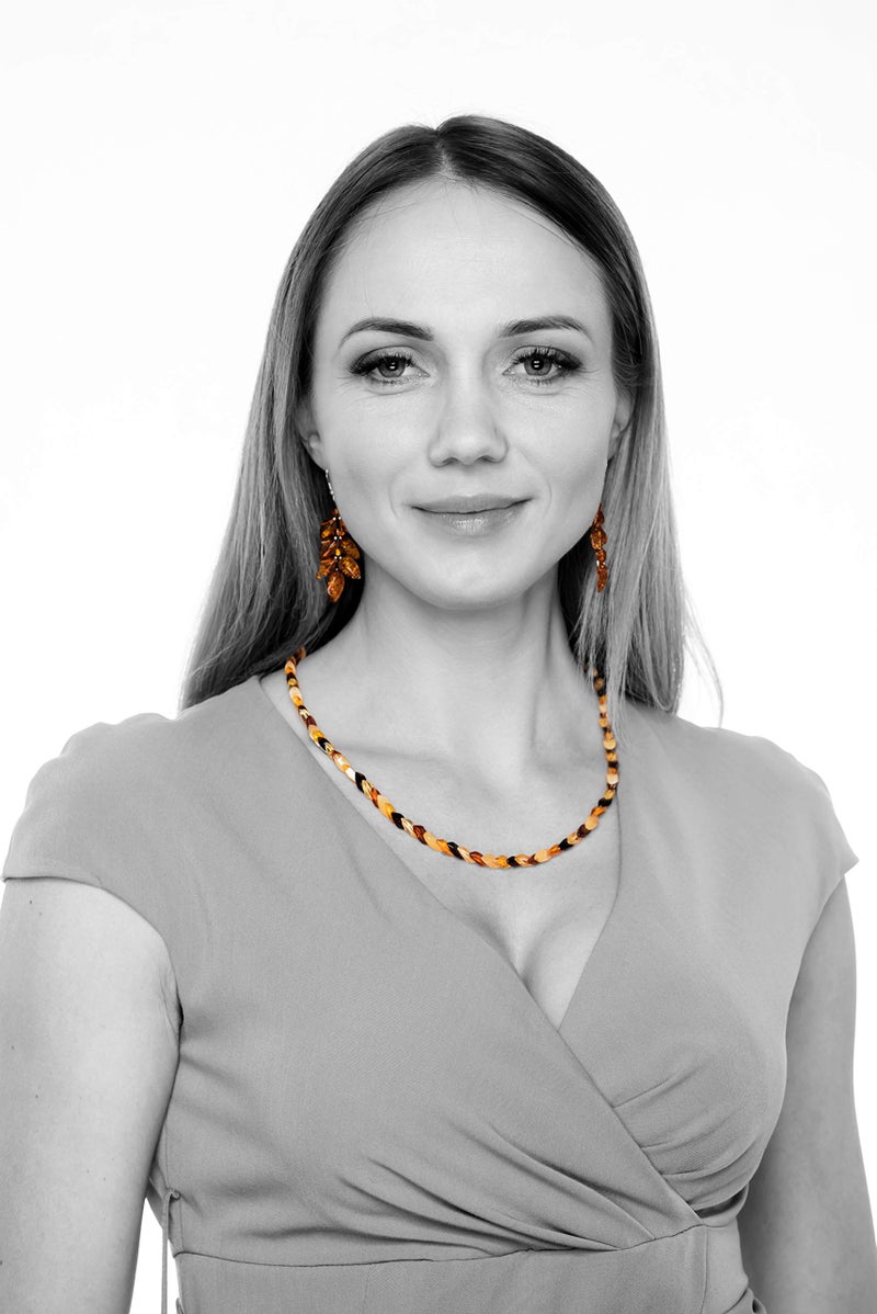 AMBERAGE Natural Baltic Amber Necklace â€“ 100% Genuine Polished Amber Beads, Handmade, Lightweight Gemstone Jewelry â€“ 55 cm (21.6â€) - Image 3