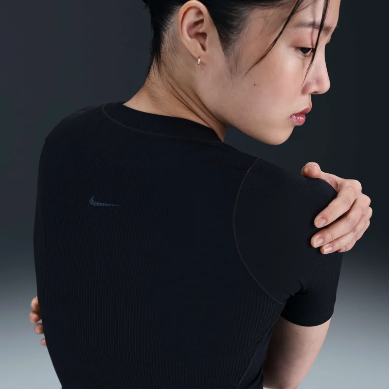 Nike Women's Zenvy Rib Dri-FIT Top