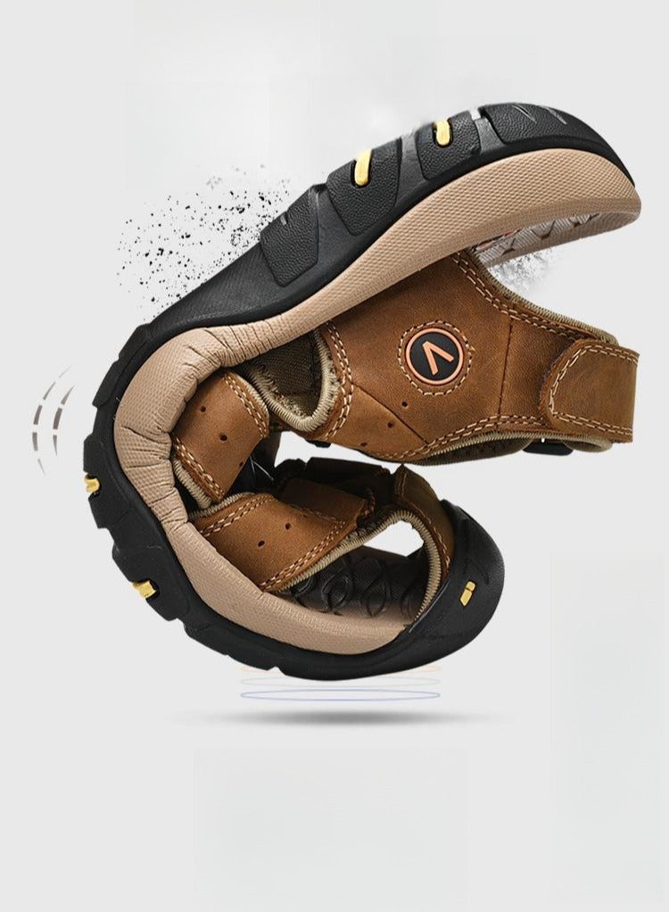 FASHION Beach shoes, hollow breathable sandals, outdoor non-slip toe caps  - Image 2