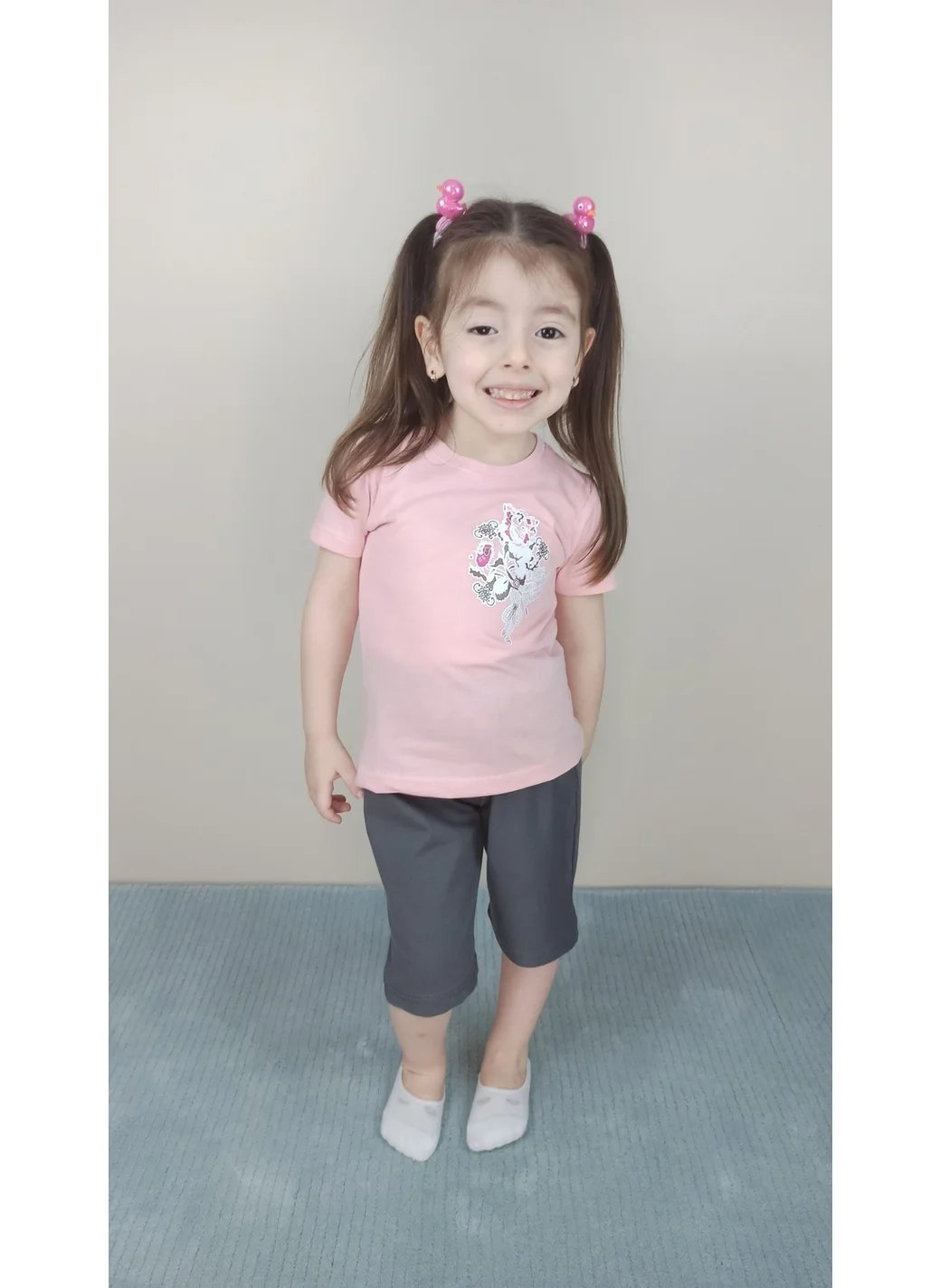 بلونس Girl's Cotton Pink Capri Set