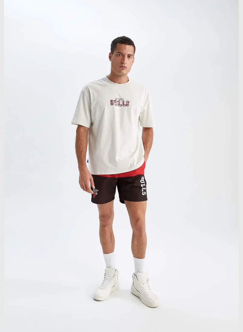 ديفاكتو Oversized Short Sleeve NBA Chicago Bulls Back Printed T-Shirt