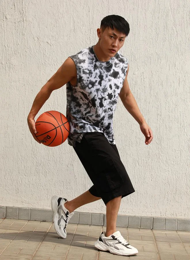 Hubberholme Relaxed Fit Cargo Shorts with Pockets by Styli
