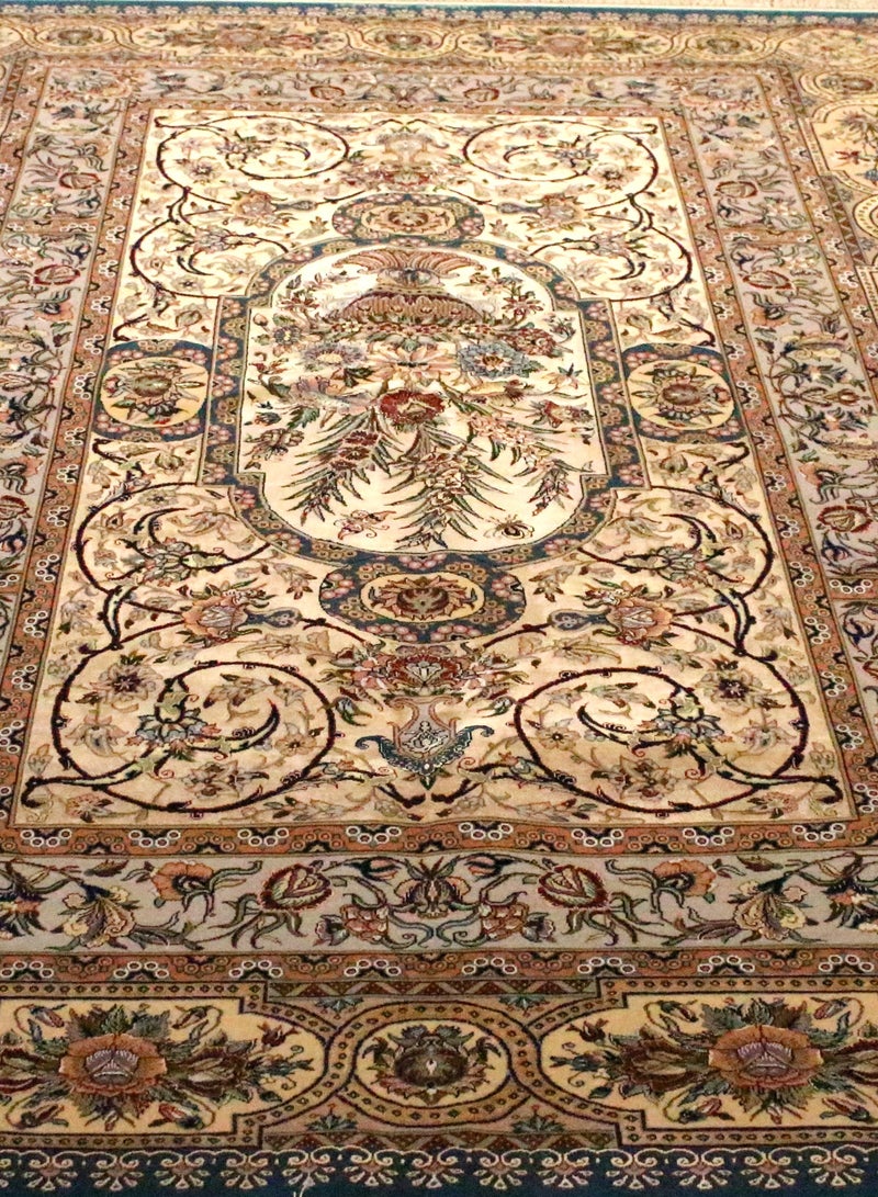 Premium Isfahan Handmade Carpet, Fine Quality, 230cm x 158cm, Vintage Traditional Persian Design  - Image 2