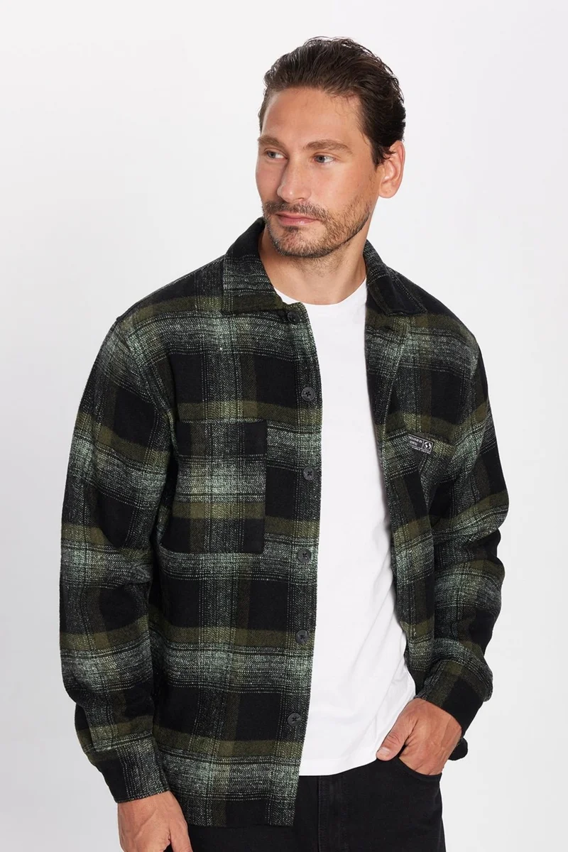 تودورس Men's Relax Fit Casual Cut Lumberjack Double Pocket Checkered Slit Winter Shirt