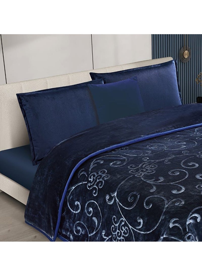 ART Single-size blanket, two sides: one embossed, one plain, with an ultra-soft texture. Size: 160*220cm - Image 2