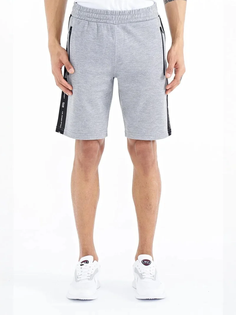 تومي لايف TOMMY Men's Knit Sweat Shorts