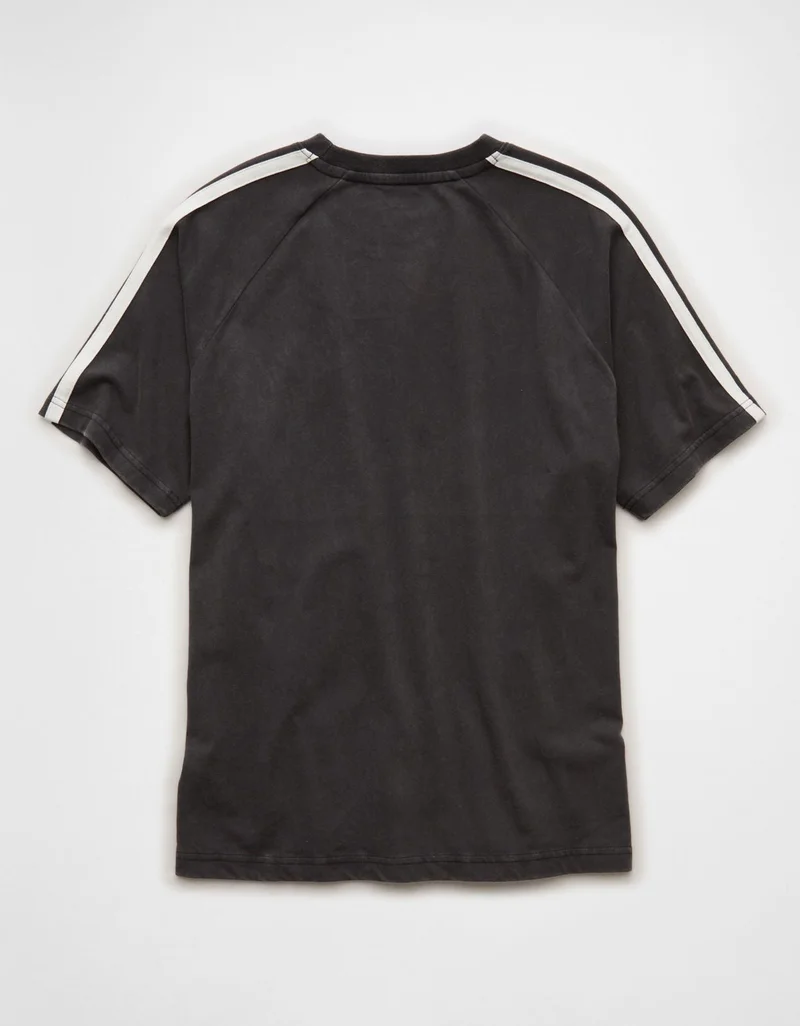 American Eagle  AE Standard Fit Raglan T-Shirt for Men | Best Price UAE