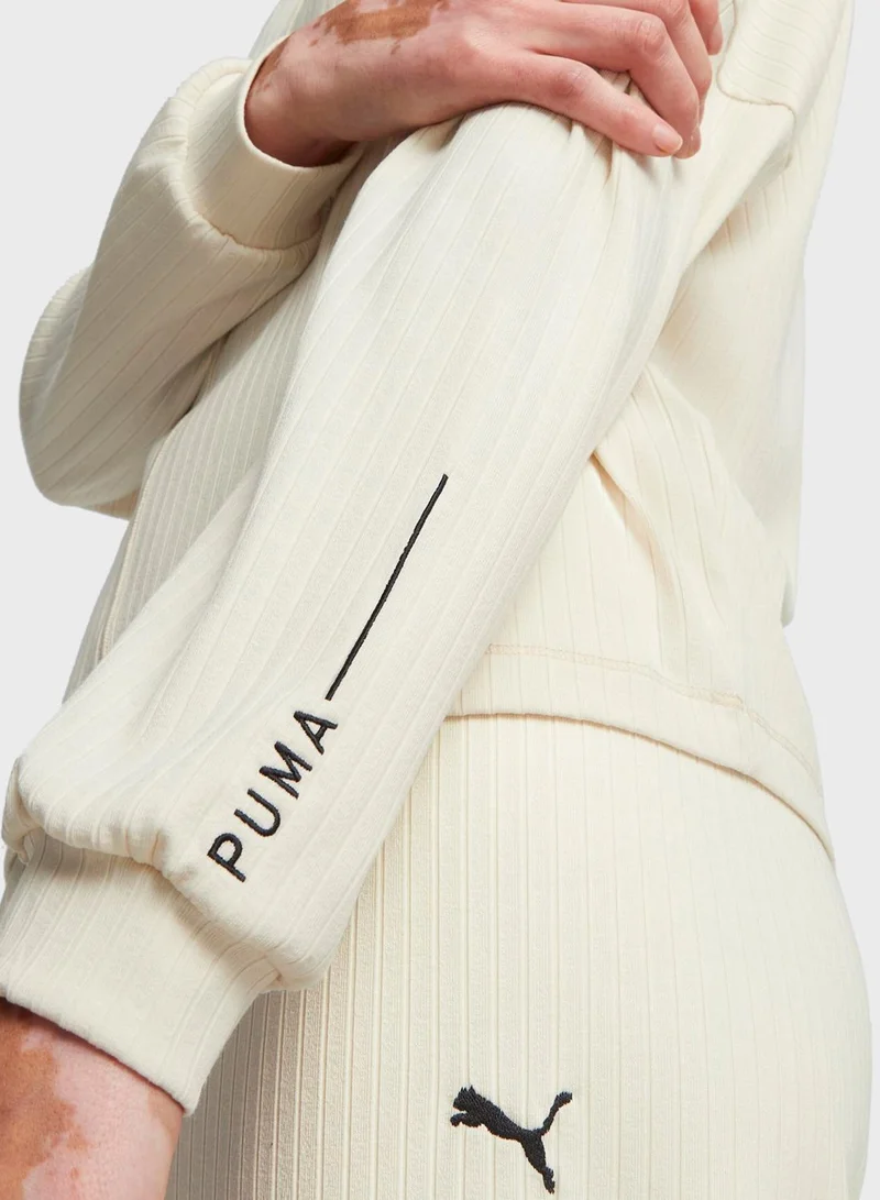 PUMA Studio Unwind T-Shirt