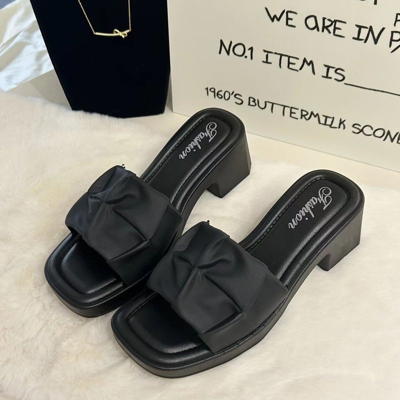 2024 Summer New Cyber Celebrous High Heels Thick Heel Waterproof Platform Wedge Thick Bottom Slide Slide Outer Wear Fashion Women Black [pleats] - Image 1