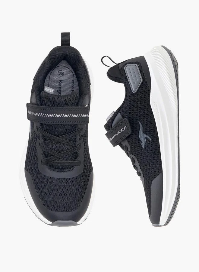 كانغاروس Boys Hook & Loop School Sports Shoes
