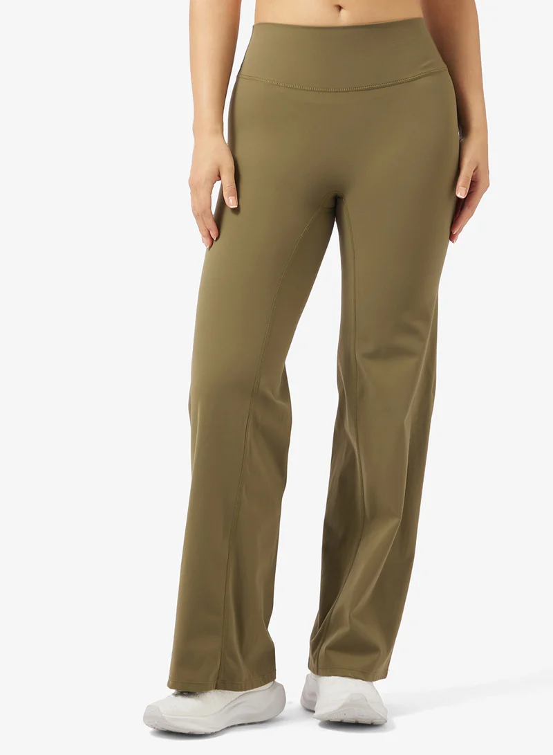 فورورد بنطلون تدريب واسع الساق ناعم الملمس من المودال