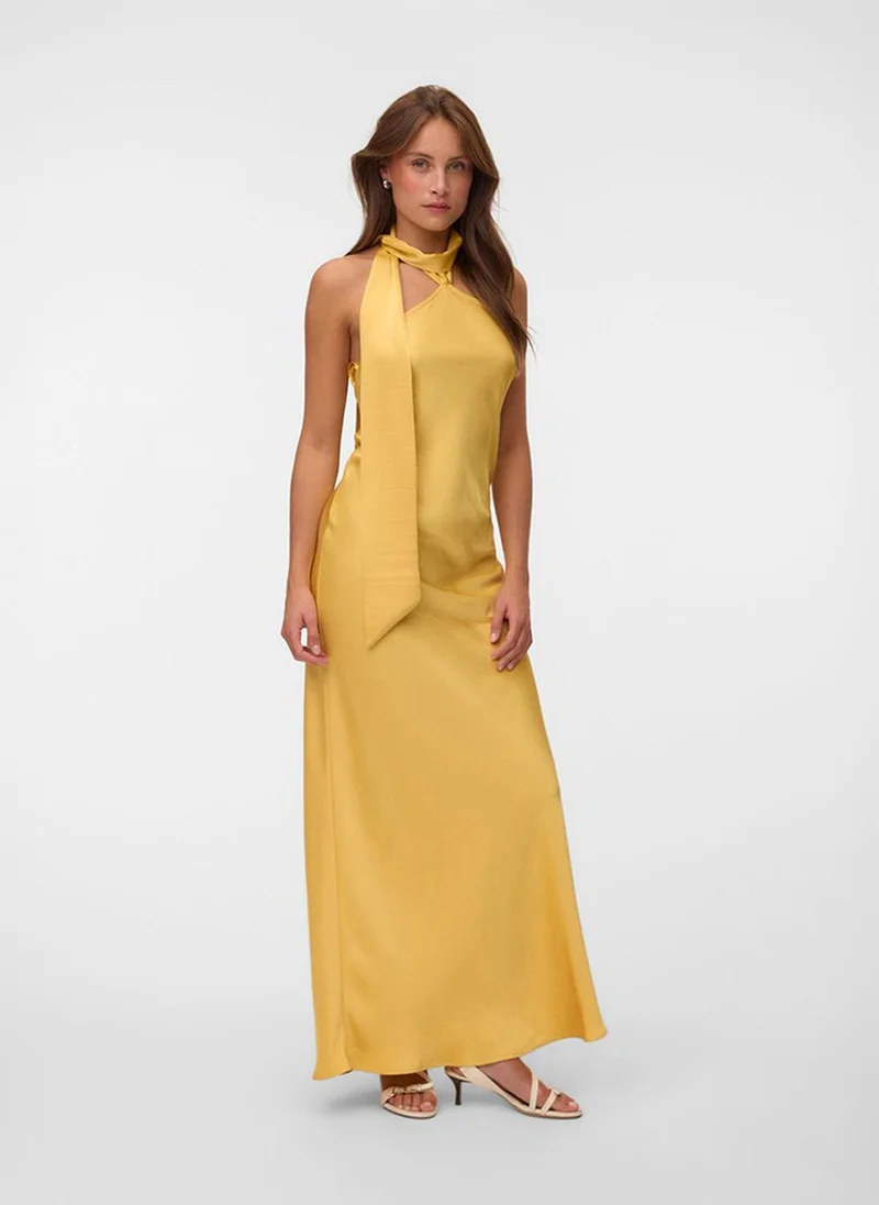 فيرو مودا Women's VMADIBAH Halterneck Maxi Dress