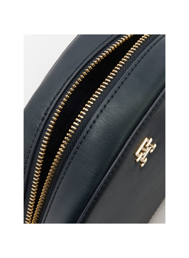 Hilfiger Denim Tommy Hilfiger Women’s Blue Crossbody Bag – Compact Leather Everyday Style (AW0AW16682) - Image 5