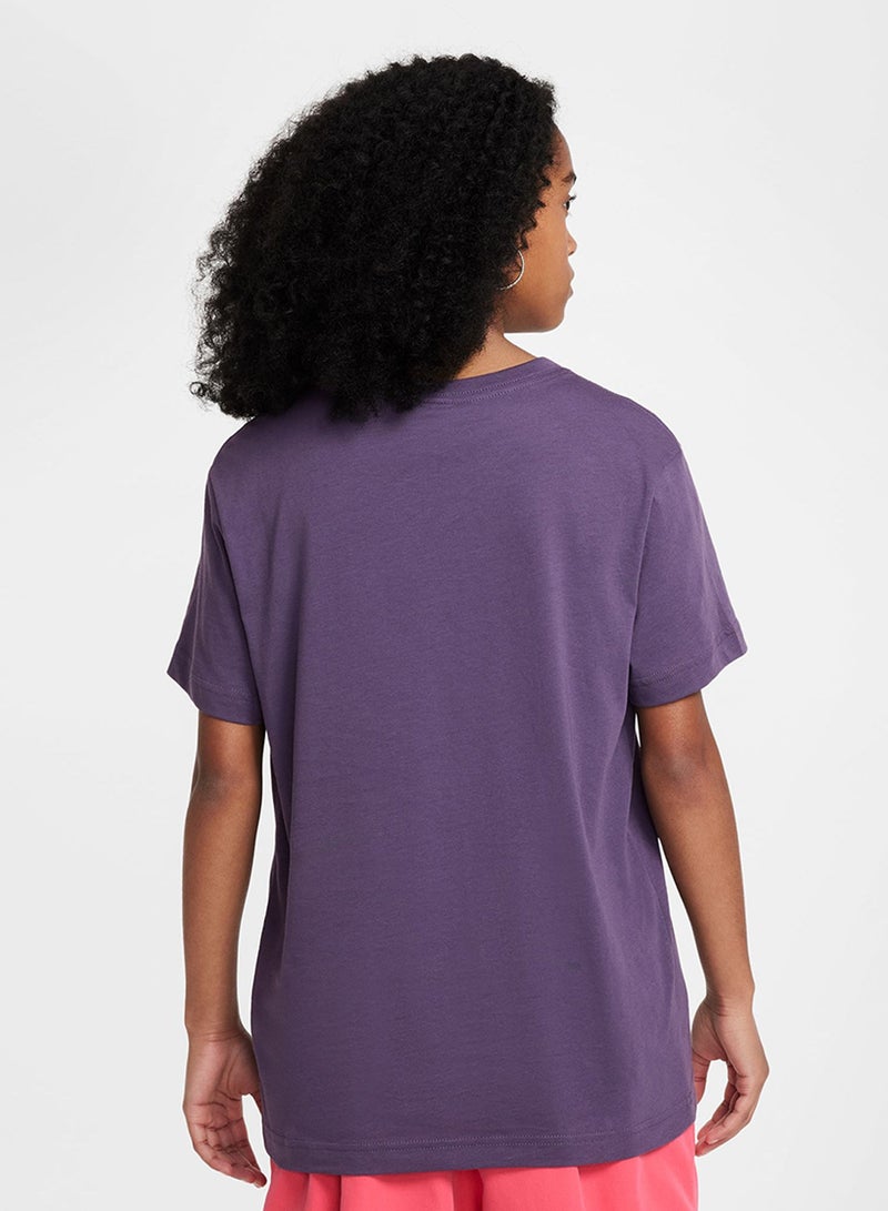 Nike Youth Nsw Tred Bf T-Shirt - Image 1