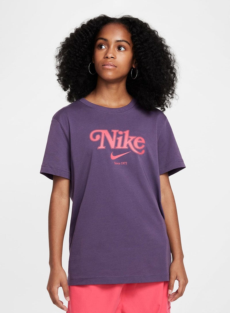 Nike Youth Nsw Tred Bf T-Shirt - Image 1