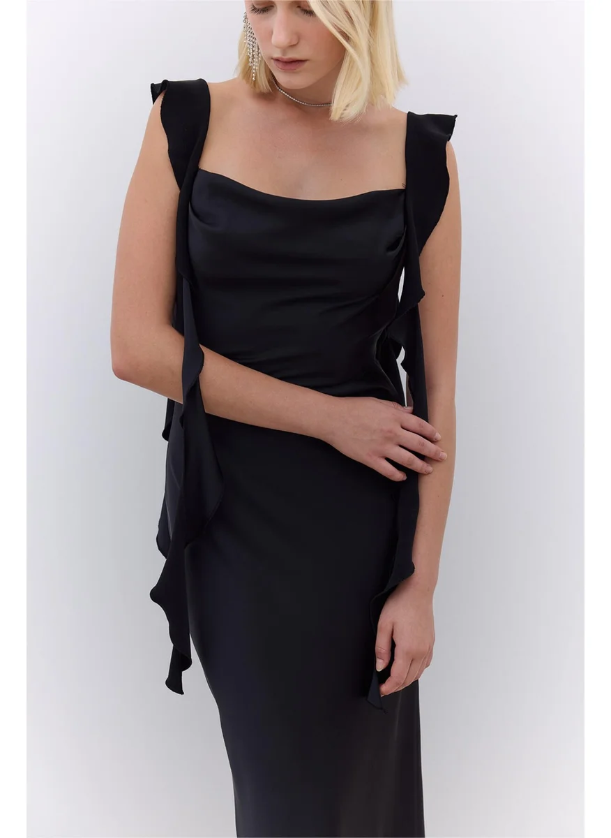 مانوكا Juliet Satin Evening Dress Black