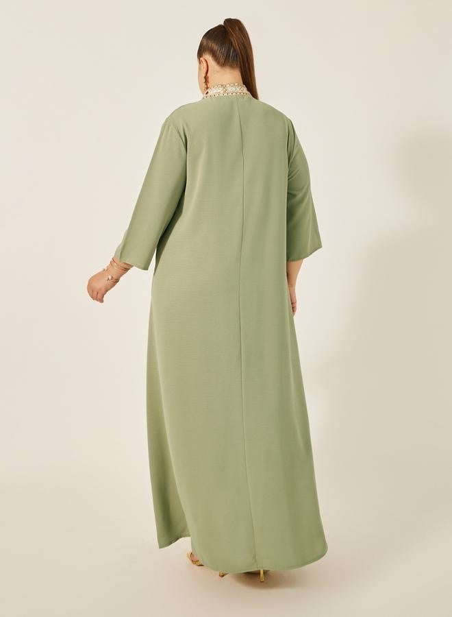 Styli Plus Size Embellished V-Neck Jalabiya  - Image 4