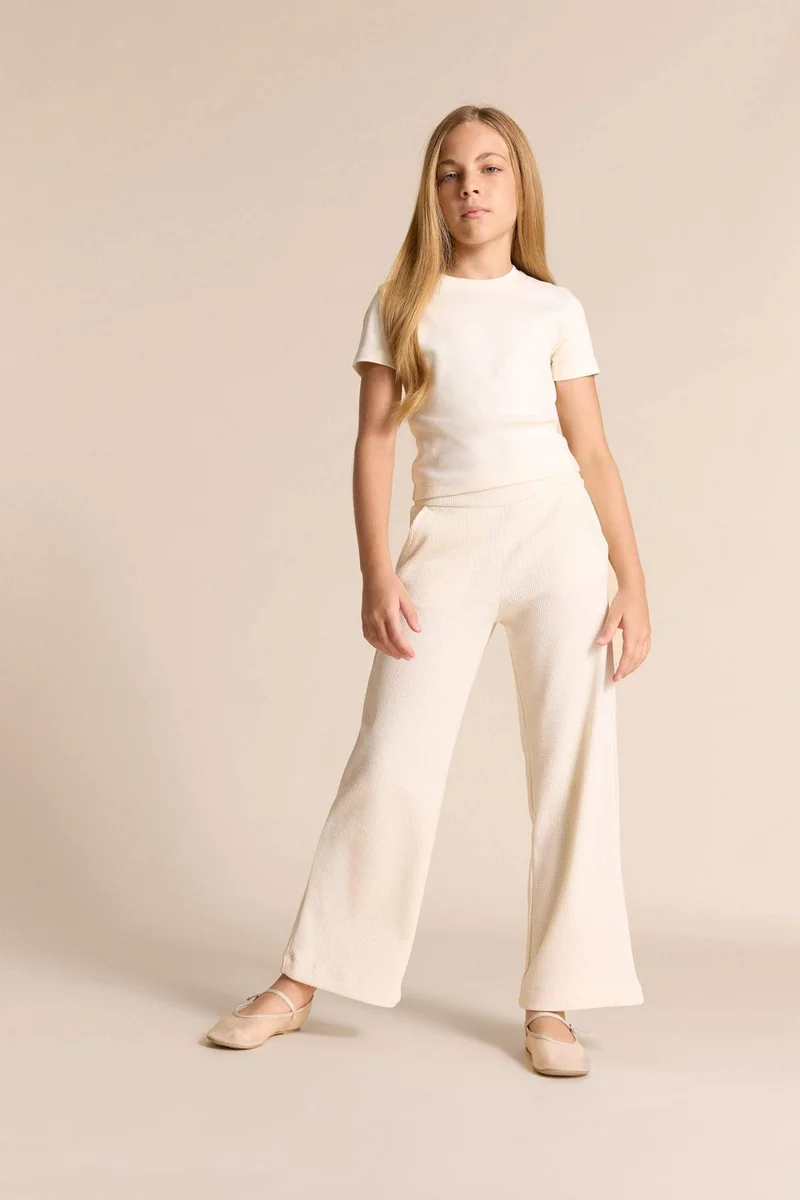 ديفاكتو Girl Slim Fit Crew Neck Ribbed Short Sleeve T-Shirt