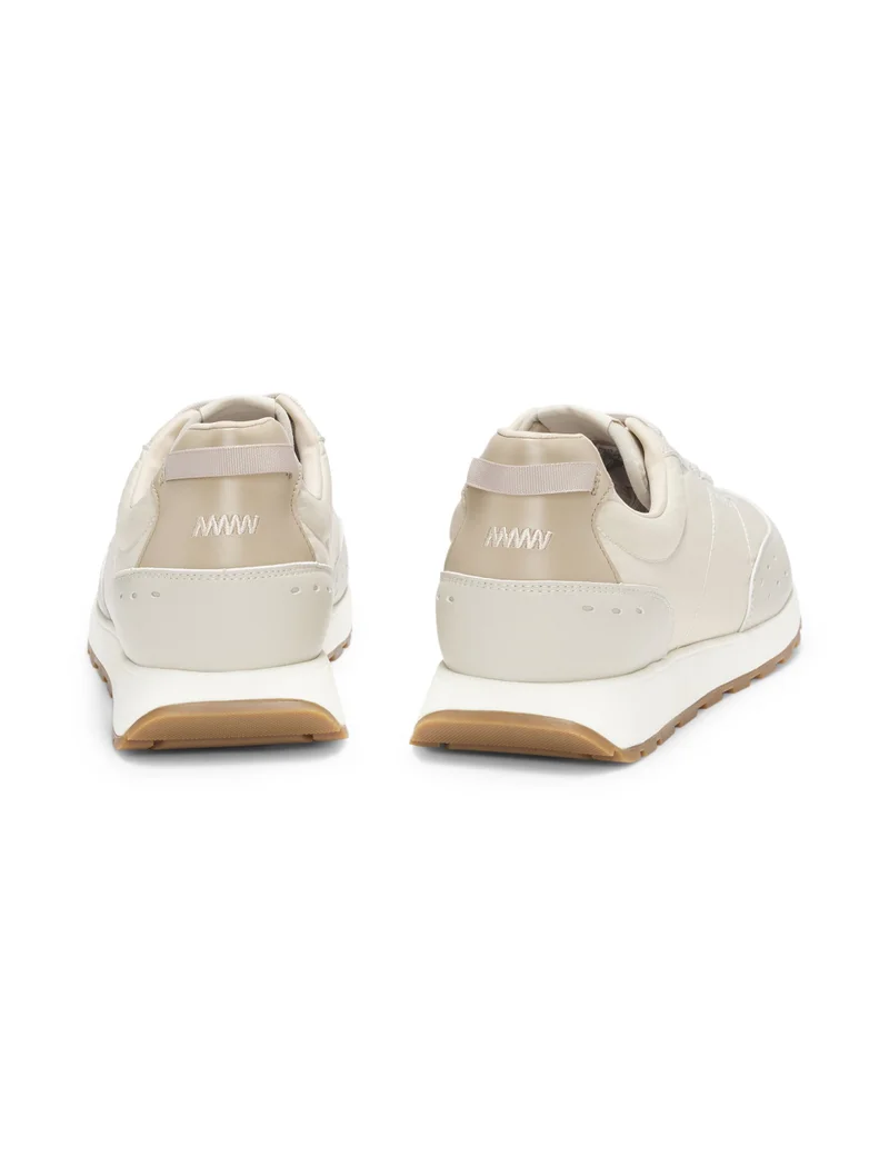 هوجو Running-inspired trainers with zigzag detailing