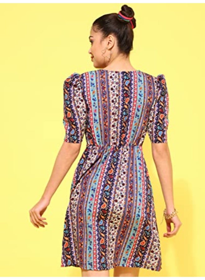 Oomph! فستان وردي قصير من قماش الكريب، بياقة دائرية وأكمام منفوخة، بتصميم رائع! - md619l - Image 5