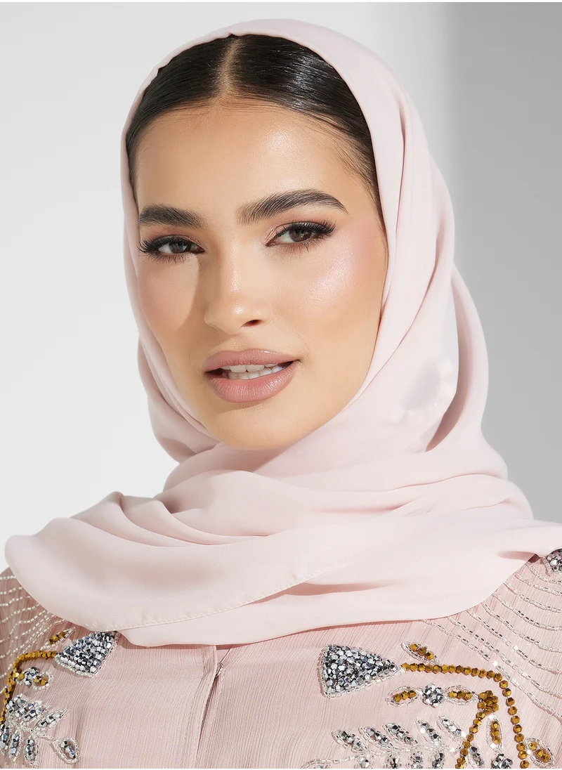 هيا كلوزيت V-Neck Embroidered Flared Sleeve Abaya