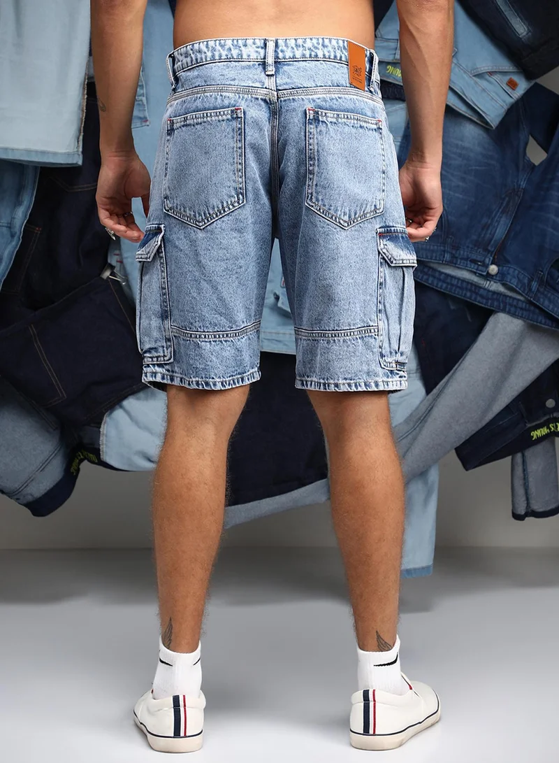 Campus Sutra  Men's Indigo Blue Acid-Wash Utility Denim Shorts For Casual Wear | Low-Waist | Medium-Wash | Button & Zip Closure | Denim Jeans Crafted With Comfort Wear For Everyday Wear for Men | Best Price UAE