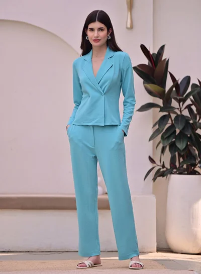 دينيس لينغو طقم نسائي أزرق فاتح بوليستر سادة بأزرار فردية كامل الطول كاجوال عادي المقاس