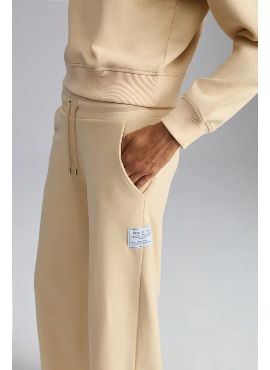 جريميلانج Laury Women's 100% Organic Cotton Soft Wide Leg Regular Label Detailed Cream Sweatpants