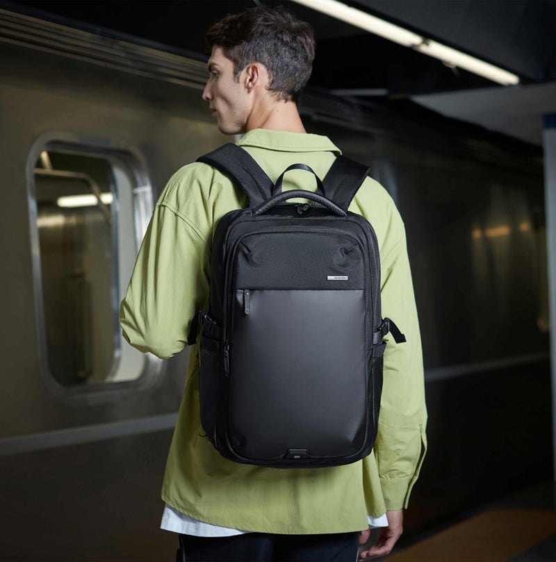 ARCTIC HUNTER Golden Wolf Casual Laptop Backpack Water Resistant Daypack for Business Casual Travel College for Men Women, GB00916, Black - Image 2