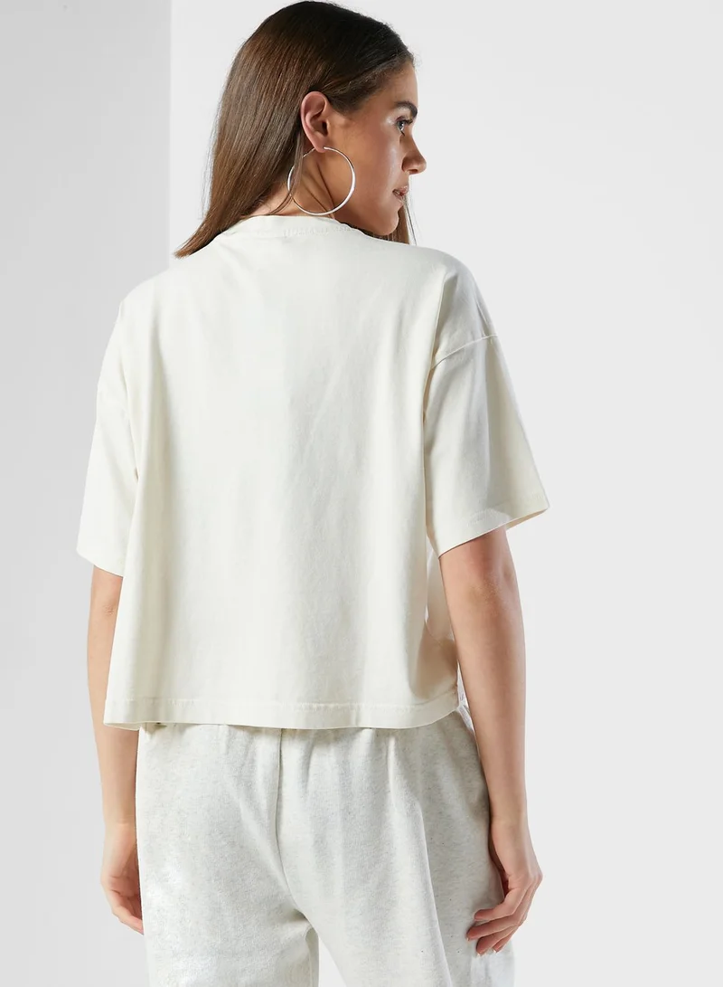 Reebok Classics Cropped T-Shirt