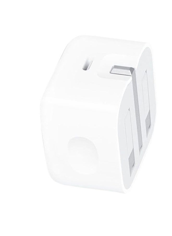 No branded - Triple plug power adapter with USB C port, 20 Watt, white color - Image 1