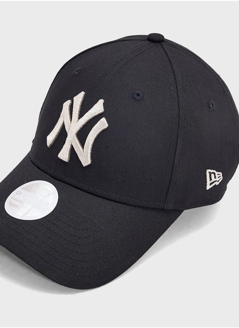 NEW ERA 9Forty New York Yankees Cap  - Image 3