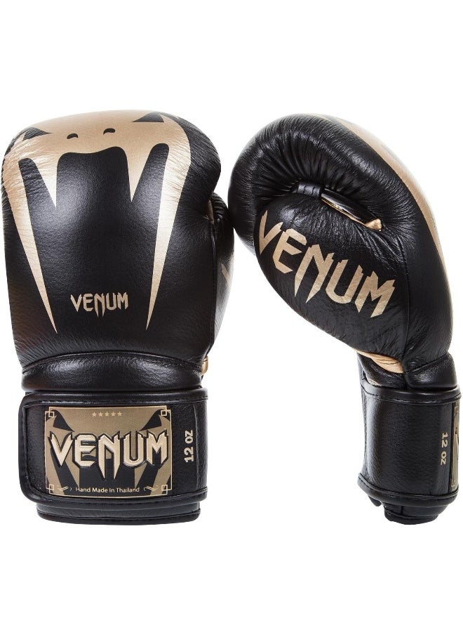 VENUM Venum Giant 3.0 Boxing Gloves  - Image 1