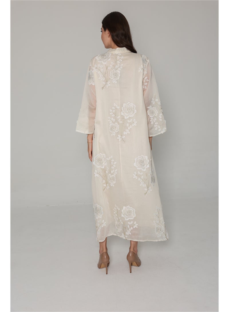 اكسا جلابية مطرزة نقوش ناعمة - Image 2