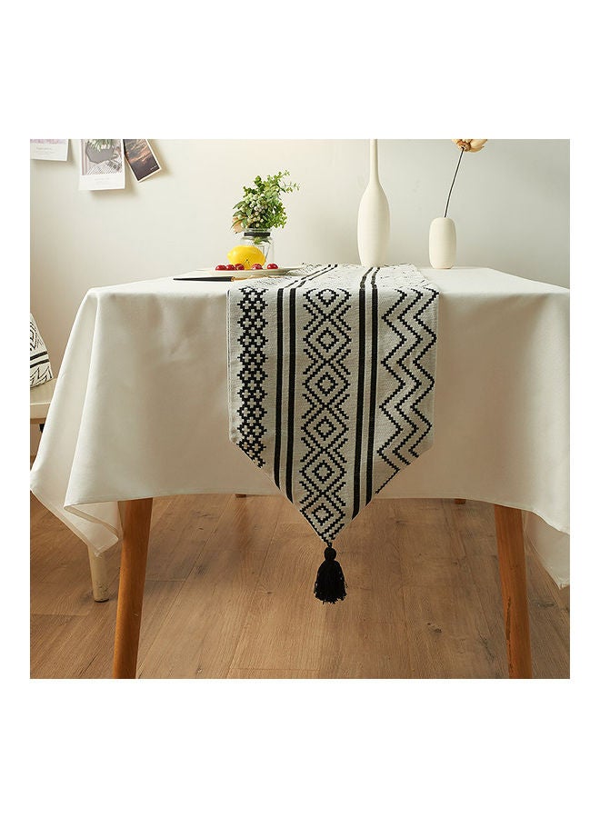 Chenille Geometric Tassel Table Runner White/Black 33 x 180cm - Image 4
